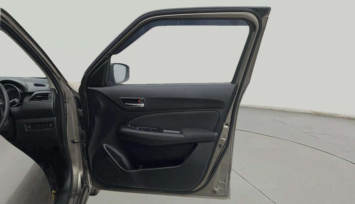 2020 Maruti Swift VXI, Petrol, Manual, 28,295 km, RHS Front Door