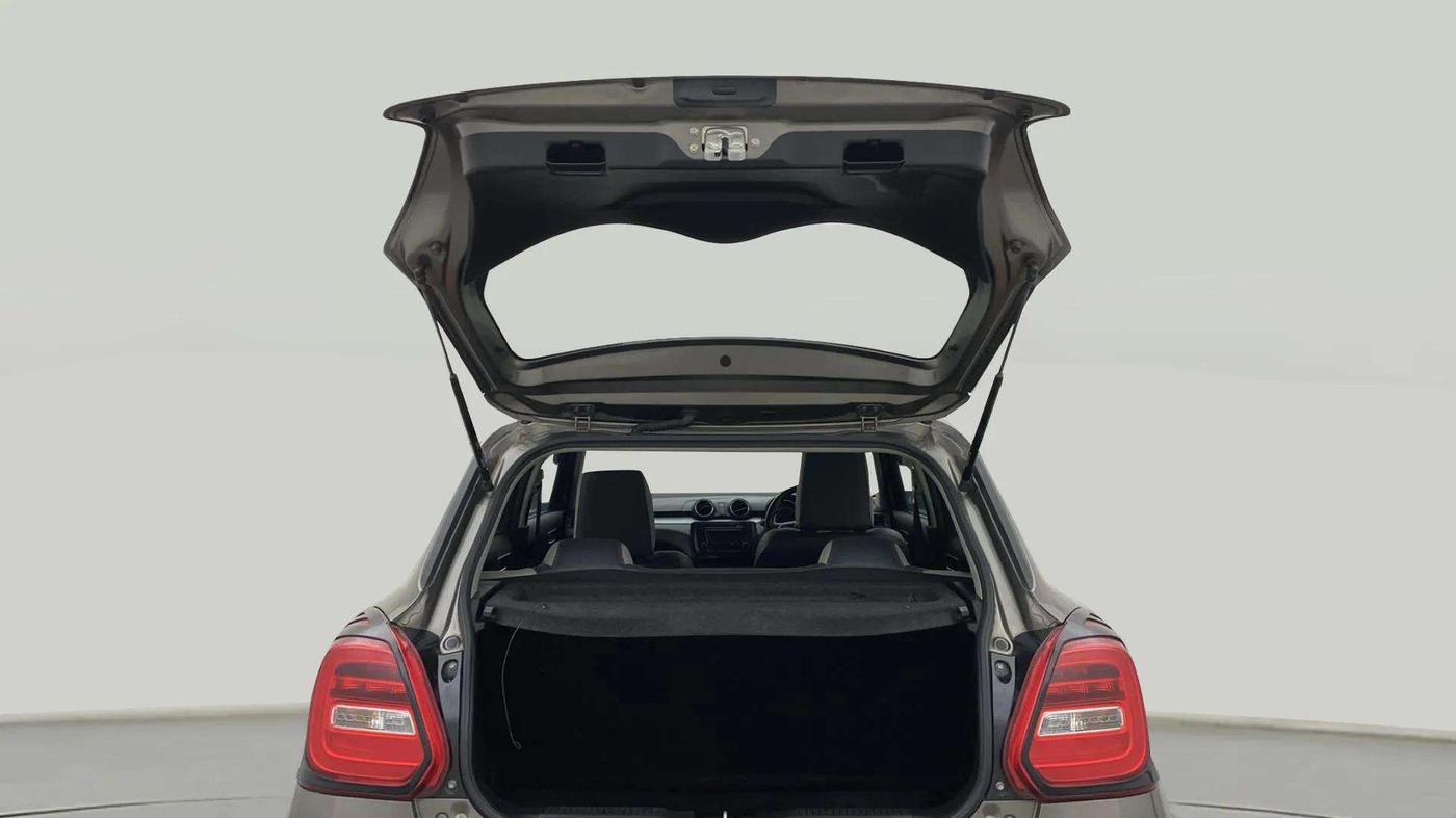 2020 Maruti Swift VXI, Petrol, Manual, 28,295 km, Boot Door Open