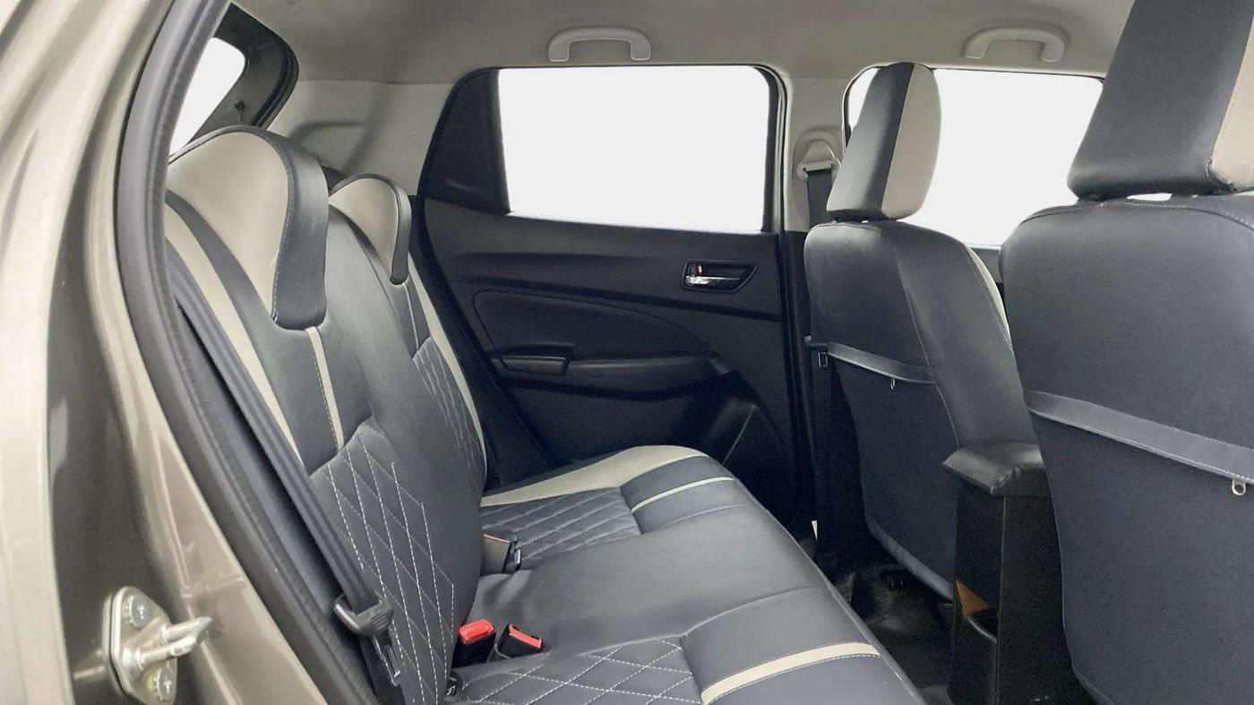 2020 Maruti Swift VXI, Petrol, Manual, 28,295 km, Right Side Rear Door Cabin
