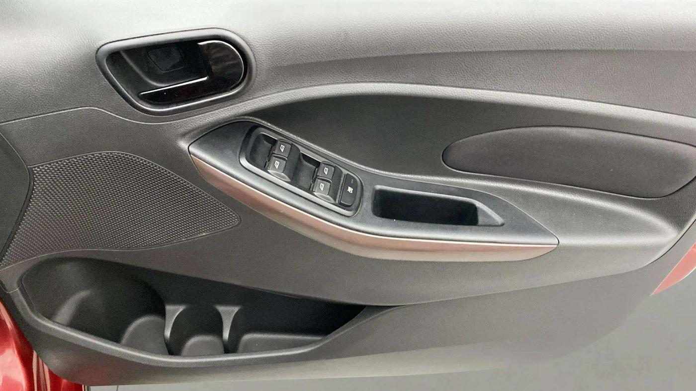 2020 Ford FREESTYLE TITANIUM PLUS 1.2 PETROL, Petrol, Manual, 25,713 km, Driver Side Door Panels Control