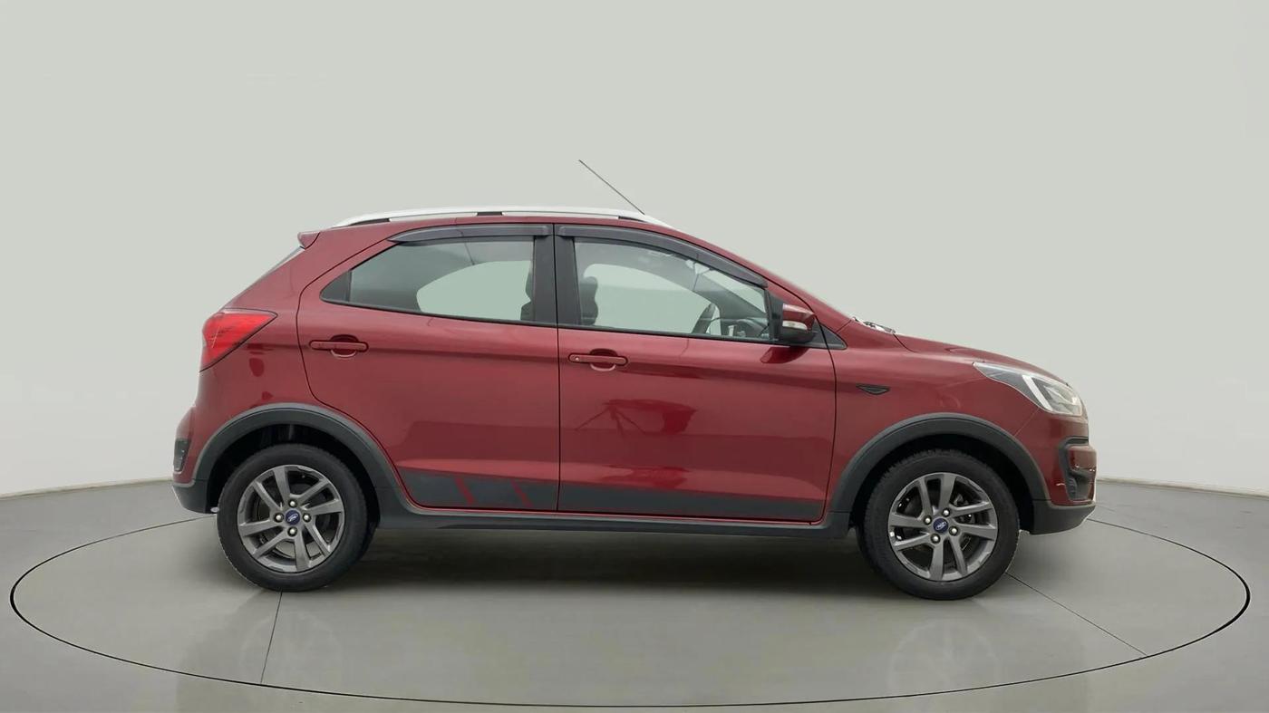 2020 Ford FREESTYLE TITANIUM PLUS 1.2 PETROL, Petrol, Manual, 25,713 km, Right Side View