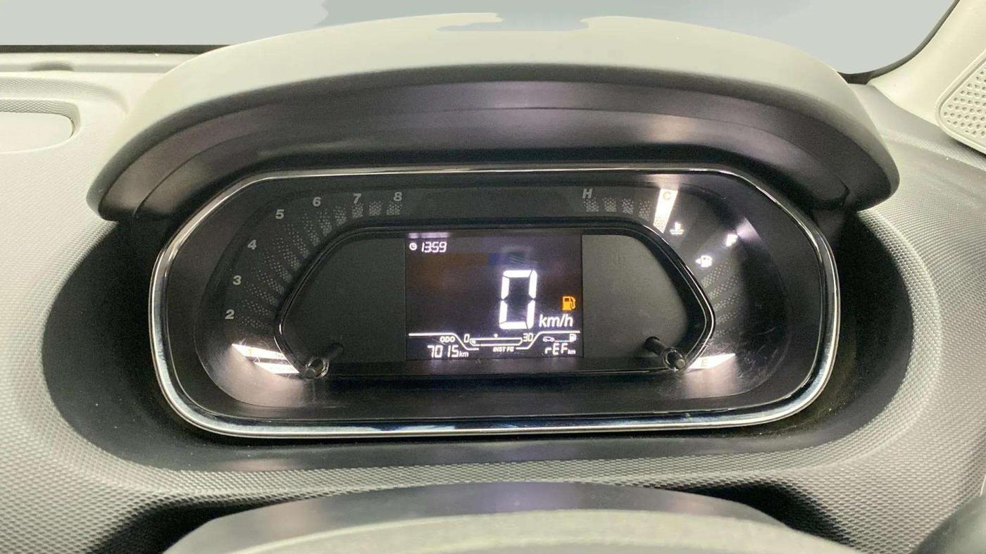 2023 Tata Tiago XT RHYTHM PETROL, Petrol, Manual, 7,040 km, Odometer Image