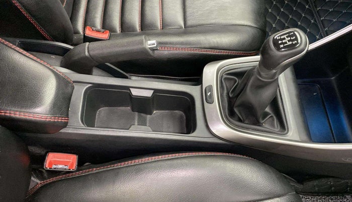 2021 Tata ALTROZ XZ PETROL, Petrol, Manual, 29,917 km, Gear Lever