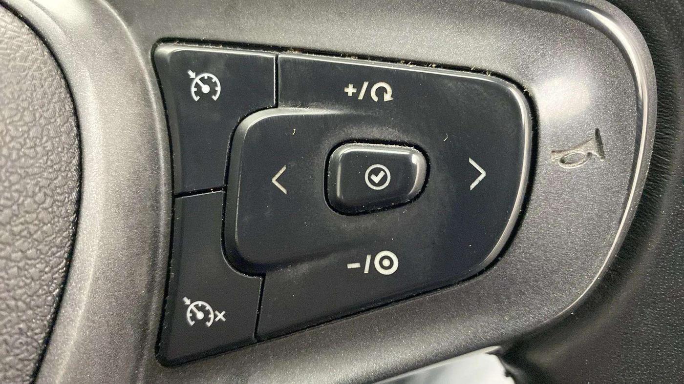 2021 Tata ALTROZ XZ PETROL, Petrol, Manual, 29,917 km, Adaptive Cruise Control