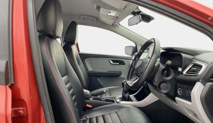 2021 Tata ALTROZ XZ PETROL, Petrol, Manual, 29,917 km, Right Side Front Door Cabin