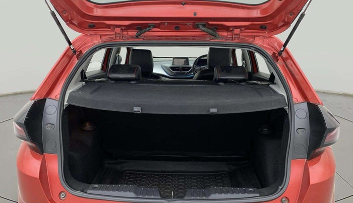 2021 Tata ALTROZ XZ PETROL, Petrol, Manual, 29,917 km, Boot Inside