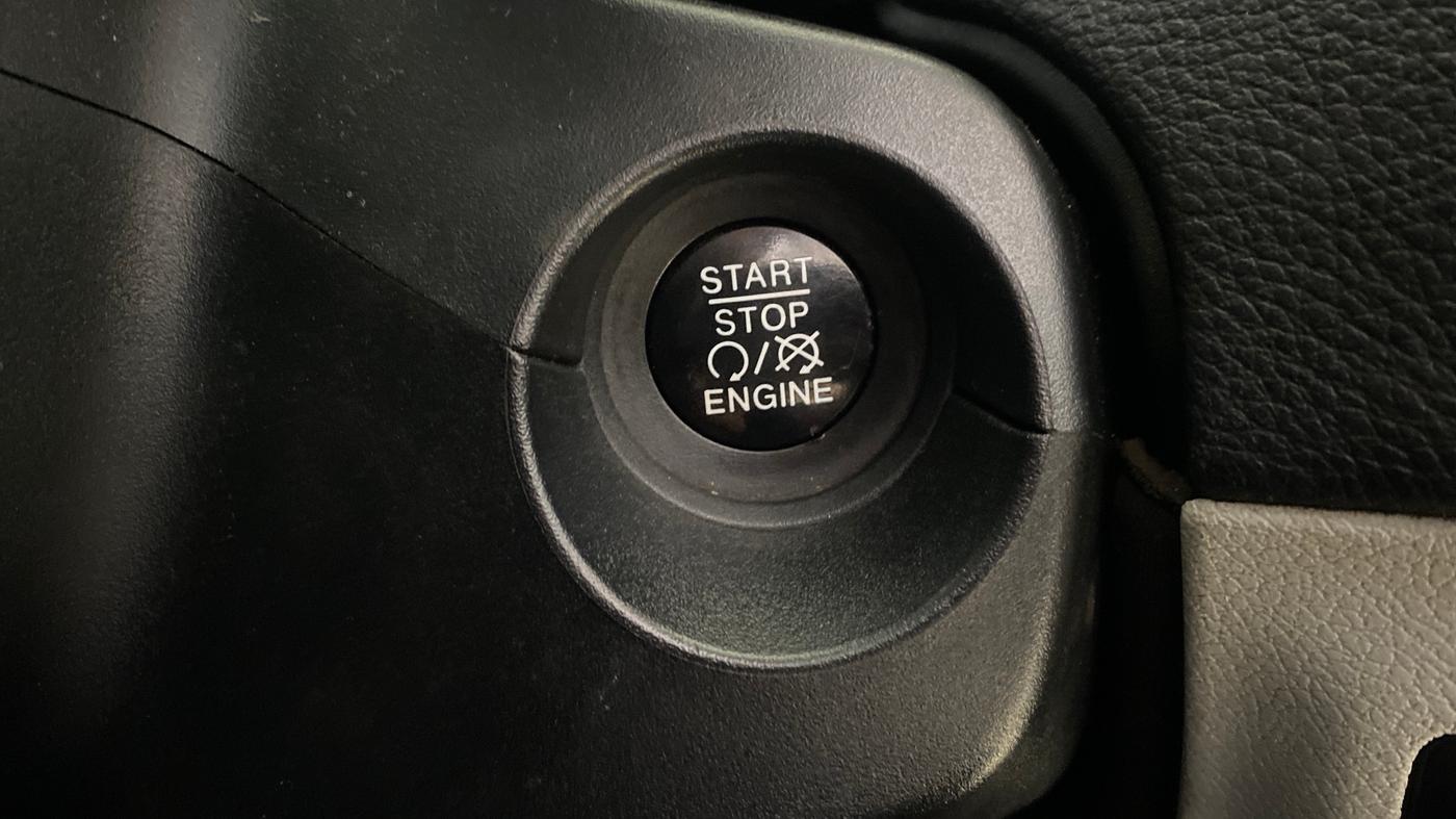 2017 Jeep Compass LIMITED 1.4 PETROL AT, Petrol, Automatic, 58,441 km, Keyless Start/ Stop Button