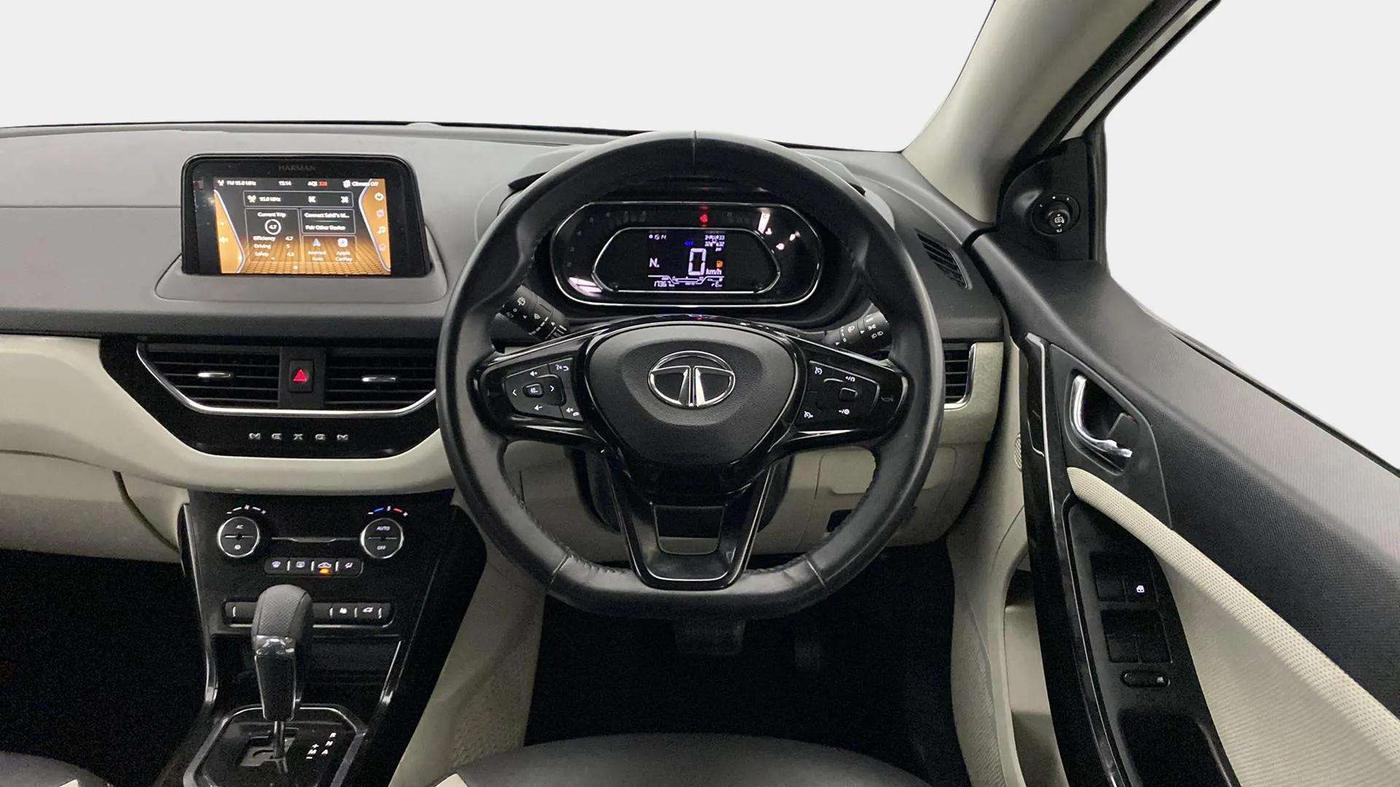 2022 Tata NEXON XZA PLUS (HS) PETROL, Petrol, Automatic, 17,546 km, Steering Wheel Close Up