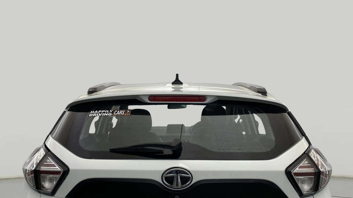 2022 Tata NEXON XZA PLUS (HS) PETROL, Petrol, Automatic, 17,546 km, Rear Windshield