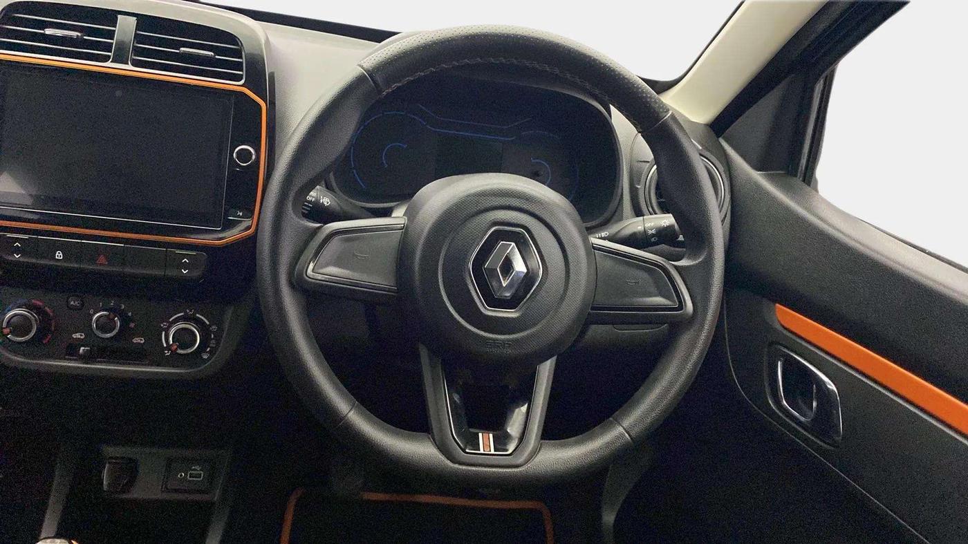 2020 Renault Kwid CLIMBER 1.0 (O), Petrol, Manual, 21,807 km, Steering Wheel Close Up