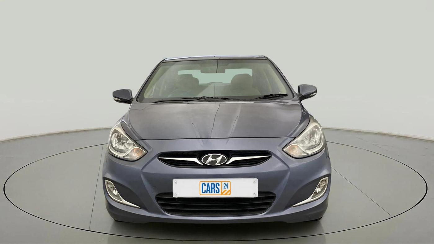 2013 Hyundai Verna FLUIDIC 1.6 VTVT SX, Petrol, Manual, 43,109 km, Front