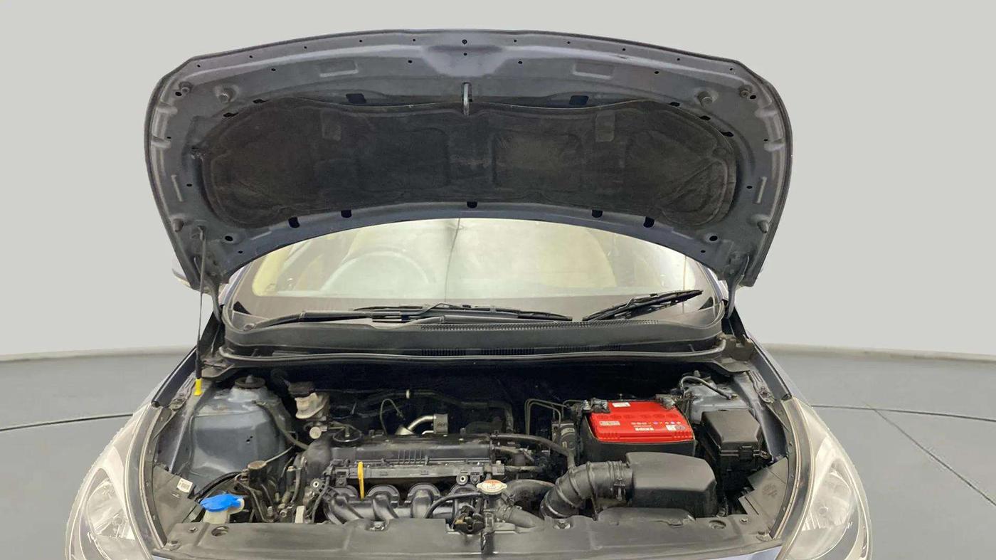2013 Hyundai Verna FLUIDIC 1.6 VTVT SX, Petrol, Manual, 43,109 km, Open Bonet