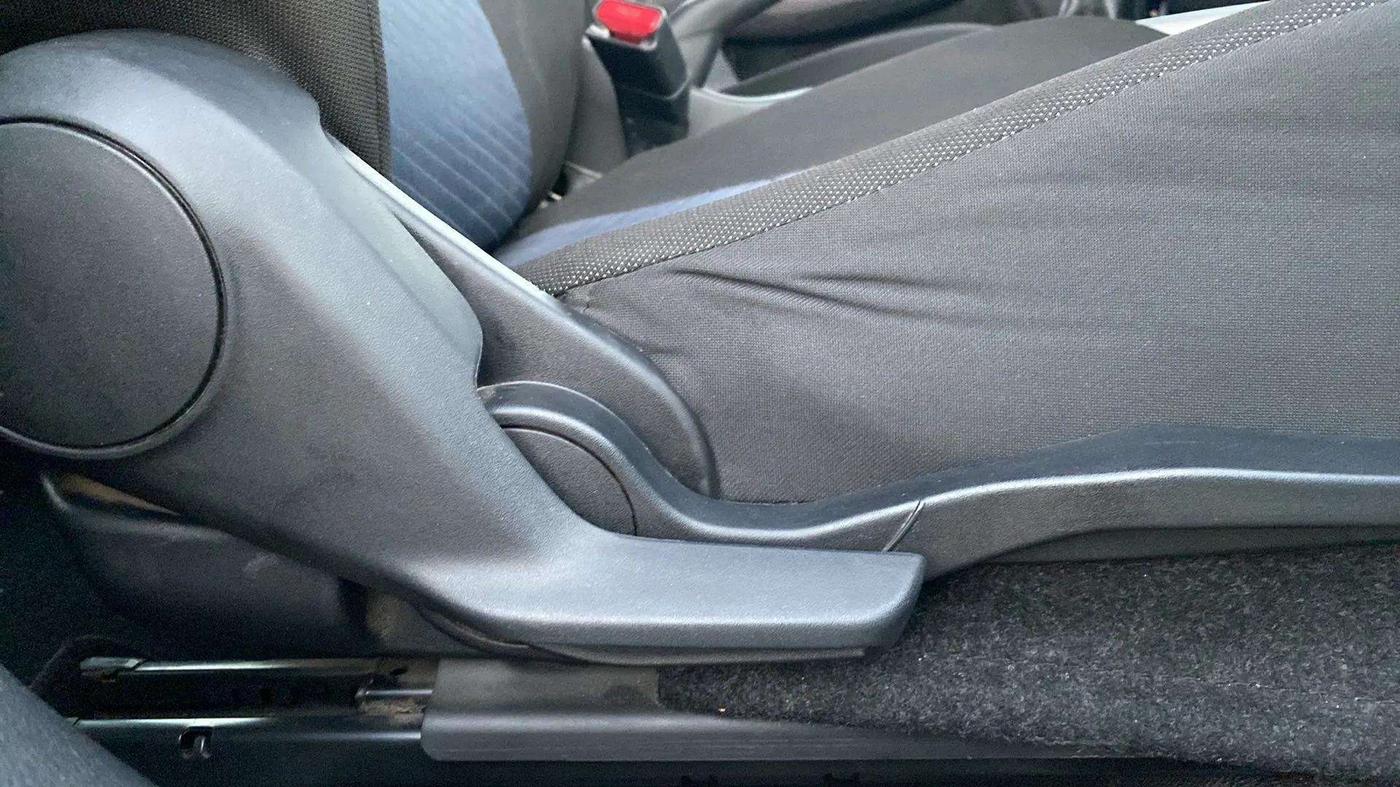 2021 Maruti Baleno ALPHA PETROL 1.2, Petrol, Manual, 65,826 km, Driver Side Adjustment Panel