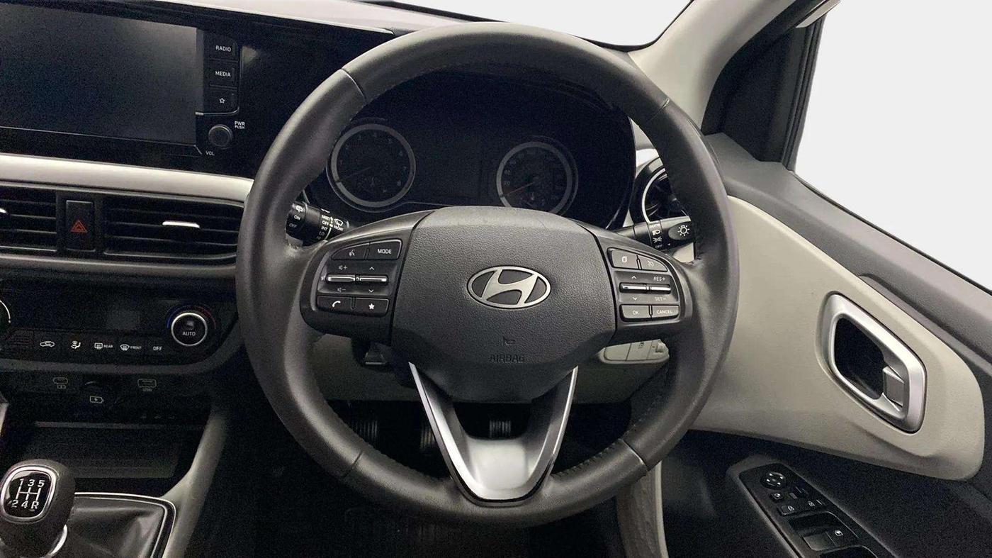 2023 Hyundai GRAND I10 NIOS ASTA 1.2 KAPPA VTVT, Petrol, Manual, 23,912 km, Steering Wheel Close Up