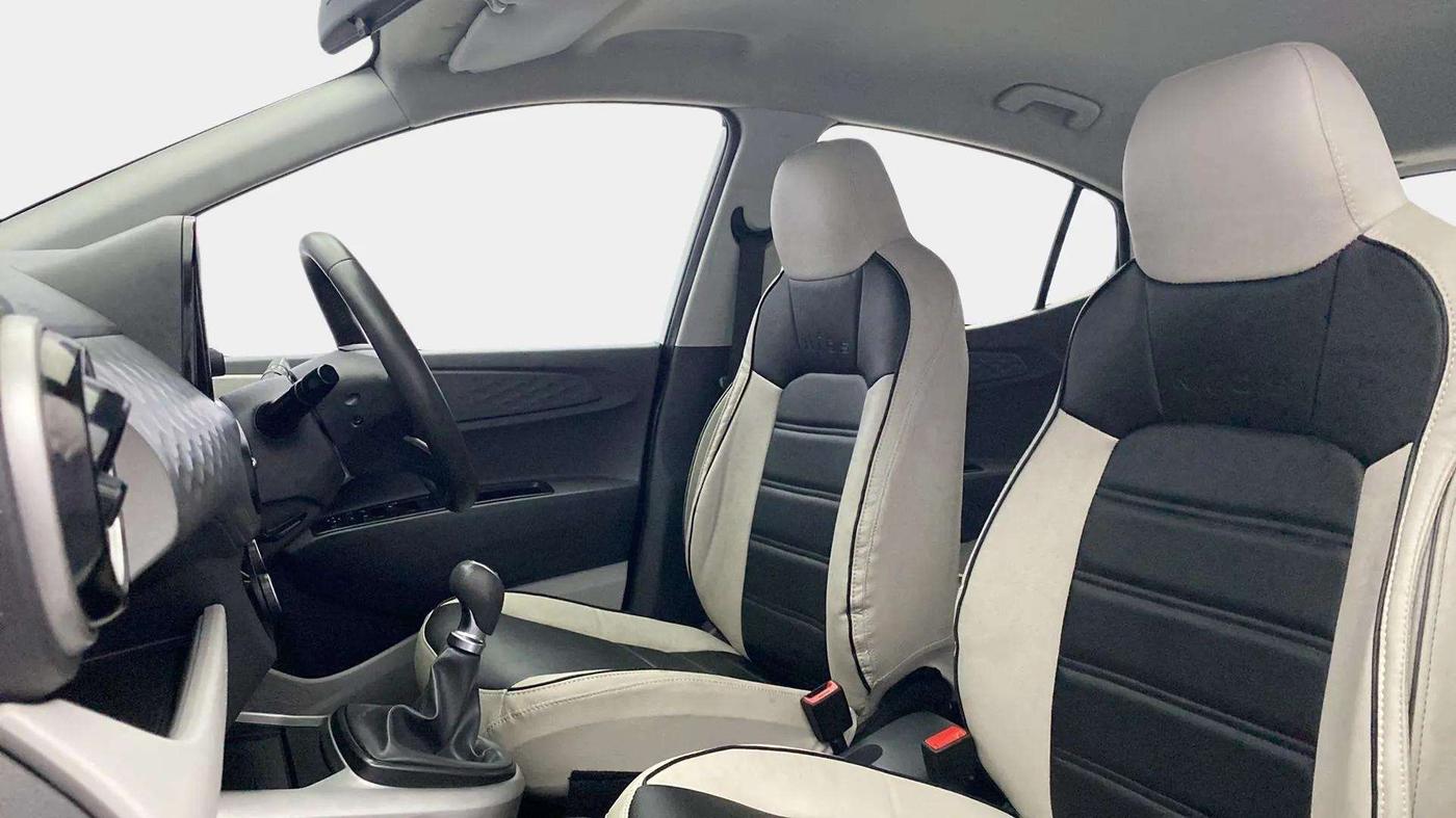 2023 Hyundai GRAND I10 NIOS ASTA 1.2 KAPPA VTVT, Petrol, Manual, 23,912 km, Right Side Front Door Cabin