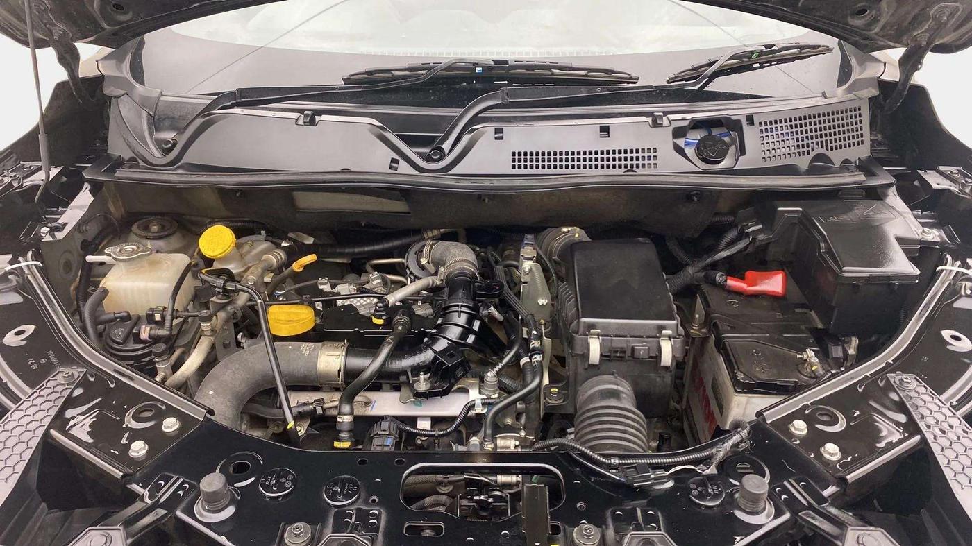 2022 Nissan MAGNITE XV TURBO CVT, Petrol, Automatic, 43,792 km, Engine View