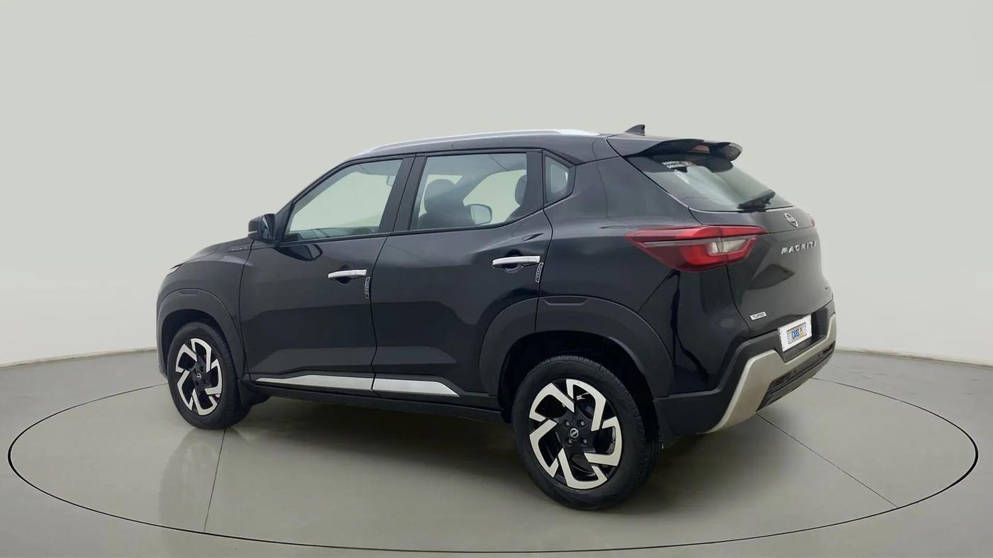2022 Nissan MAGNITE XV TURBO CVT, Petrol, Automatic, 43,792 km, Left Back Diagonal