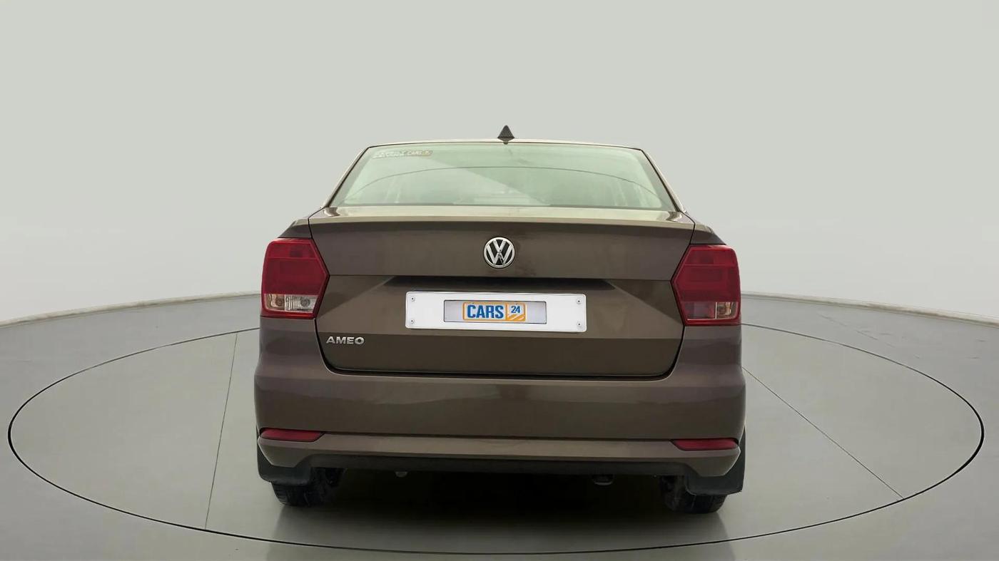 2017 Volkswagen Ameo COMFORTLINE 1.2L, Petrol, Manual, 45,409 km, Back/Rear