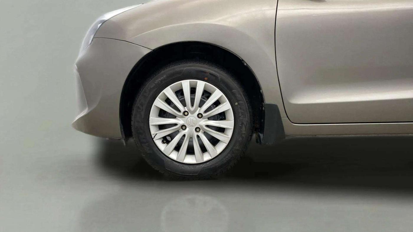 2020 Maruti Baleno DELTA PETROL 1.2, Petrol, Manual, 39,984 km, Left Front Tyre Tread