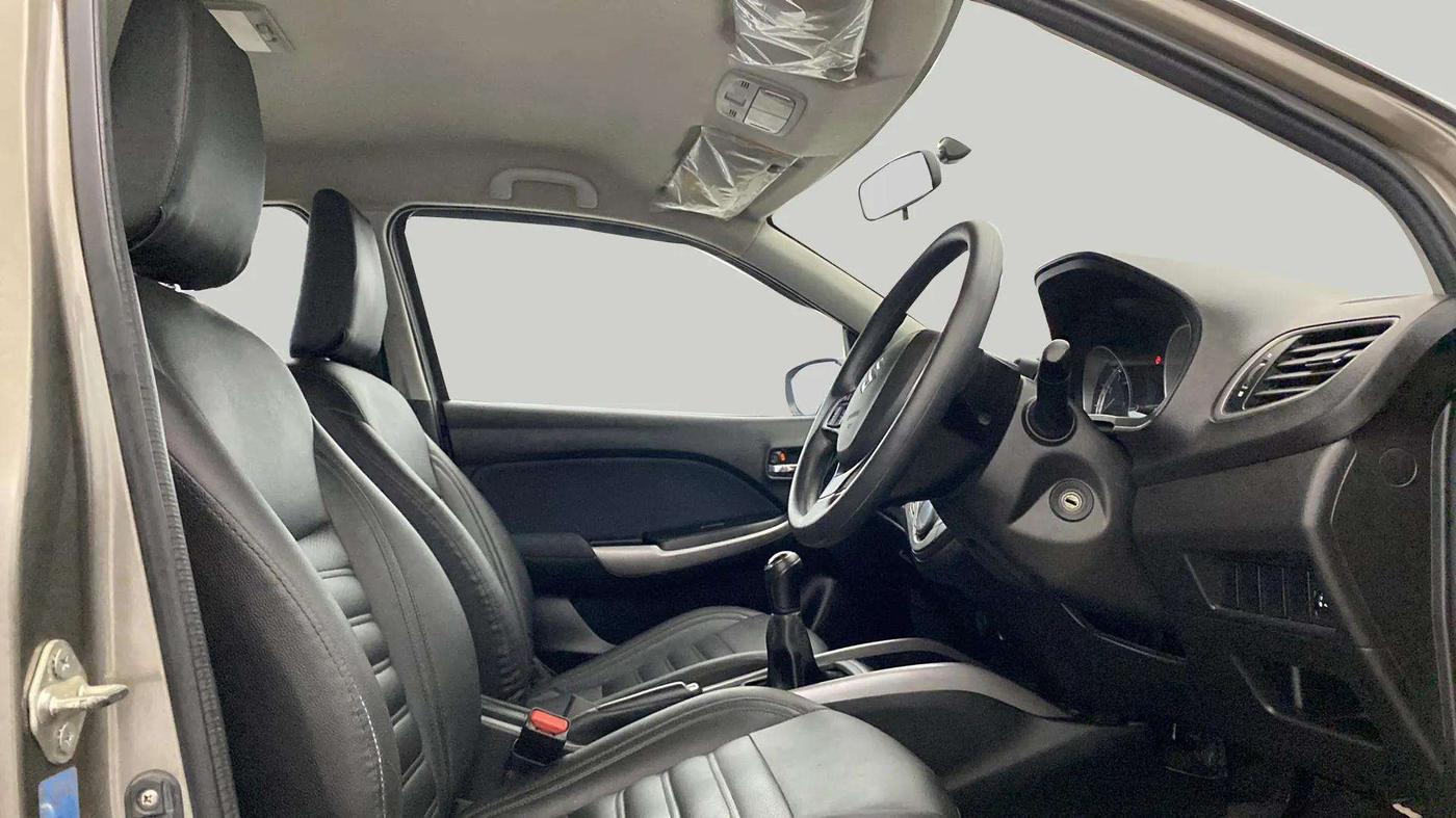2020 Maruti Baleno DELTA PETROL 1.2, Petrol, Manual, 39,984 km, Right Side Front Door Cabin