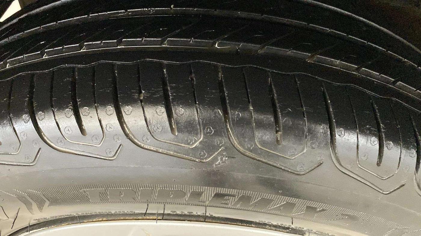2022 Tata Tiago XM CNG, CNG, Manual, 41,366 km, Left Front Tyre Tread