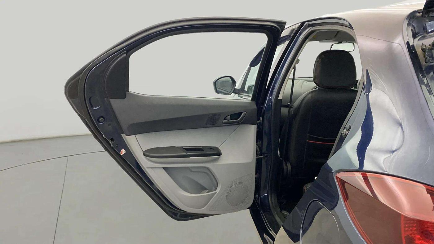 2022 Tata Tiago XM CNG, CNG, Manual, 41,366 km, LHS Rear Door