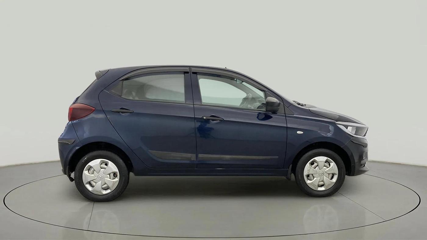 2022 Tata Tiago XM CNG, CNG, Manual, 41,366 km, Right Side View