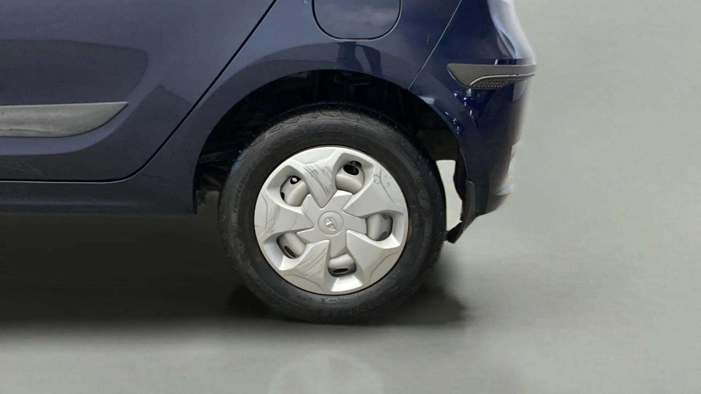 2022 Tata Tiago XM CNG, CNG, Manual, 41,366 km, Left Rear Wheel