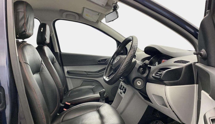 2022 Tata Tiago XM CNG, CNG, Manual, 40,811 km, Right Side Front Door Cabin