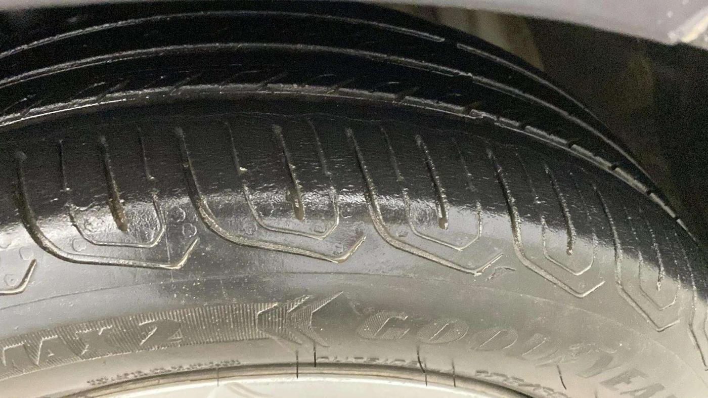 2022 Tata Tiago XM CNG, CNG, Manual, 41,366 km, Right Front Tyre Tread