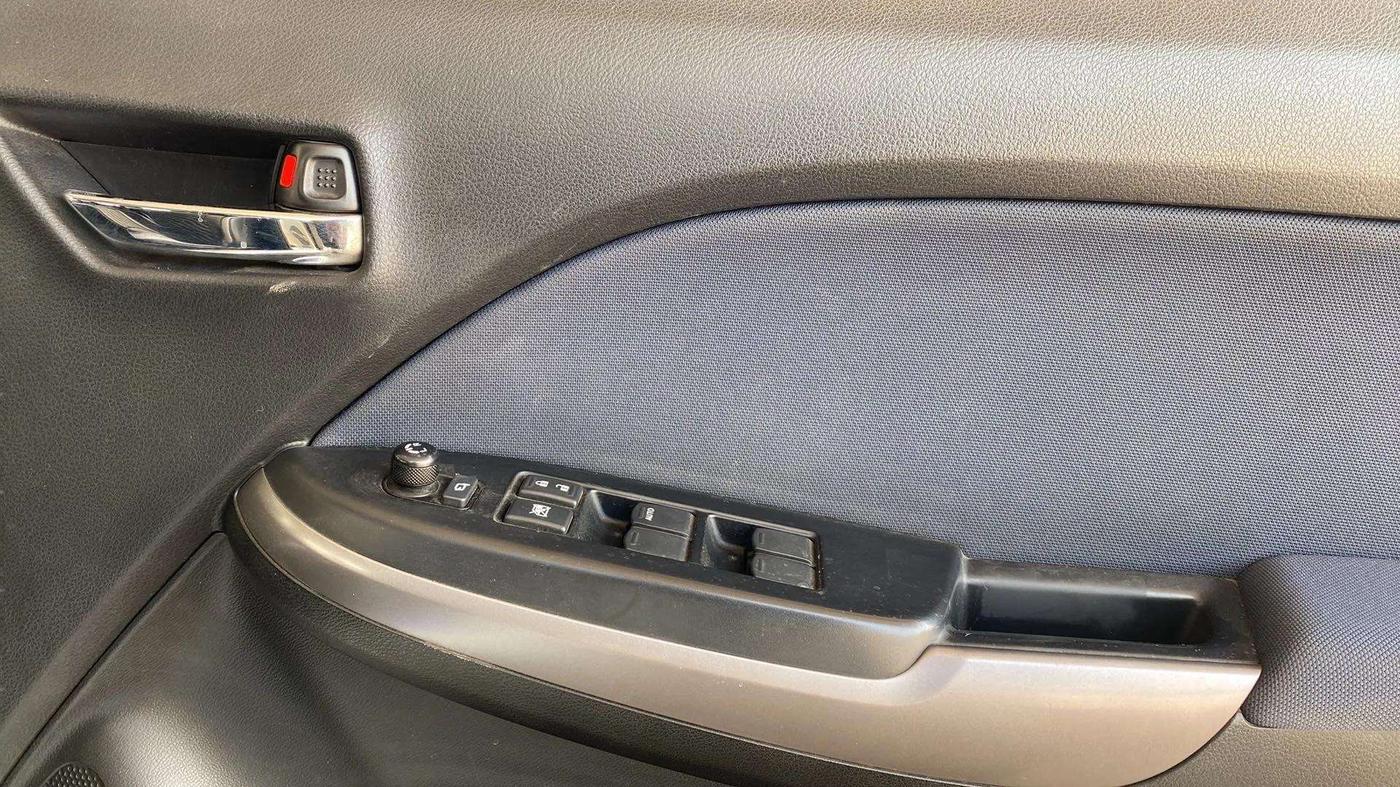 2021 Maruti Baleno DELTA PETROL 1.2, Petrol, Manual, 24,694 km, Driver Side Door Panels Control