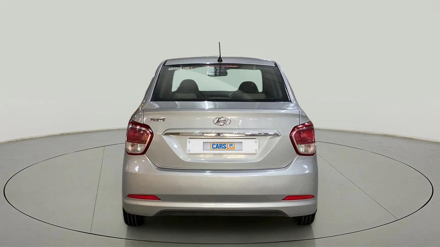 2017 Hyundai Xcent S 1.2, Petrol, Manual, 71,486 km, Back/Rear