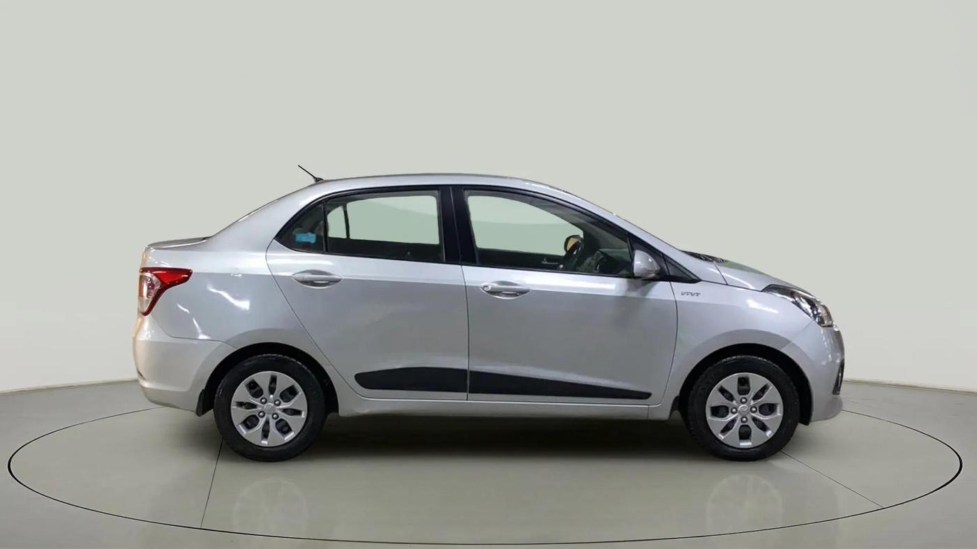2017 Hyundai Xcent S 1.2, Petrol, Manual, 71,486 km, Right Side View