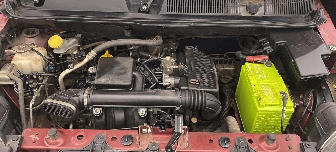 2019 Renault TRIBER RXZ, Petrol, Manual, 55,367 km, Engine View