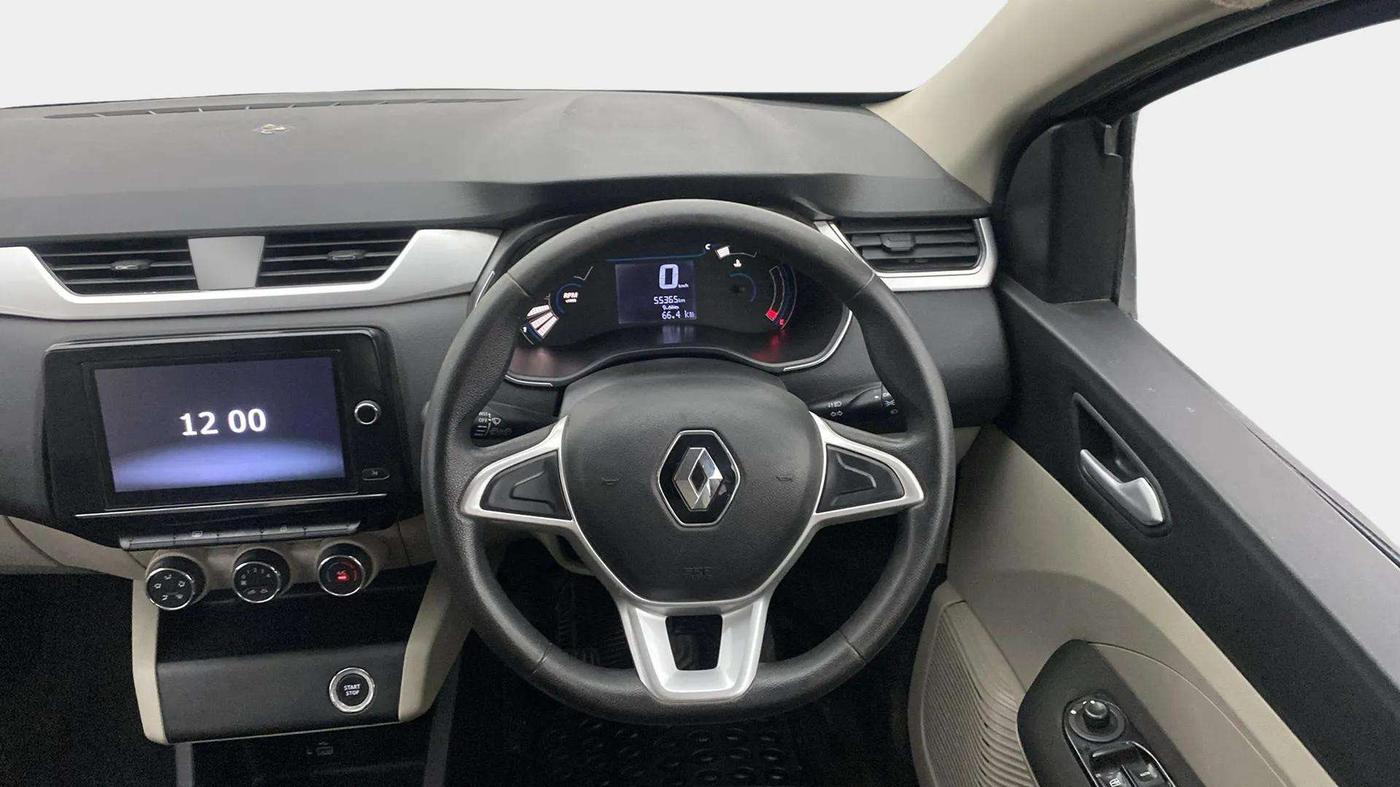 2019 Renault TRIBER RXZ, Petrol, Manual, 55,367 km, Steering Wheel Close Up