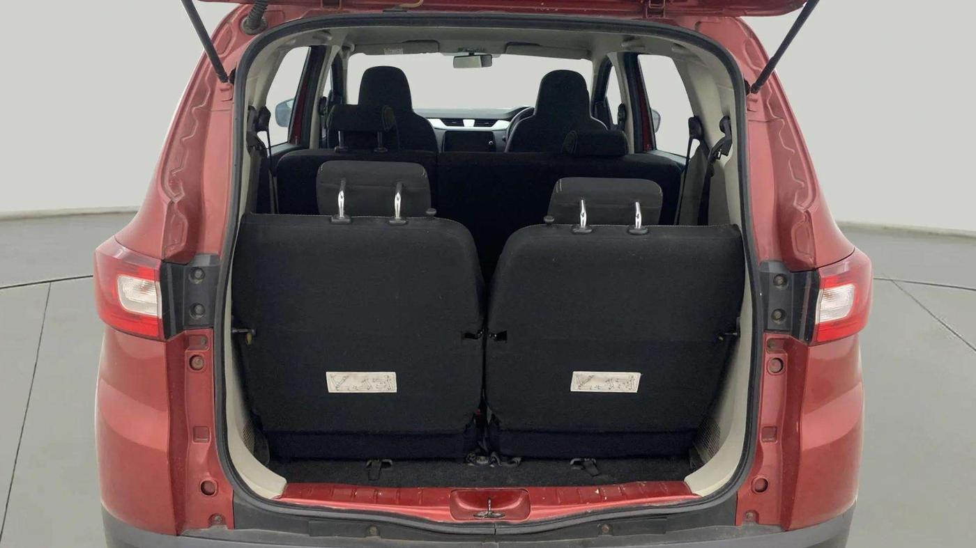 2019 Renault TRIBER RXZ, Petrol, Manual, 55,367 km, Boot Open Zoomed View