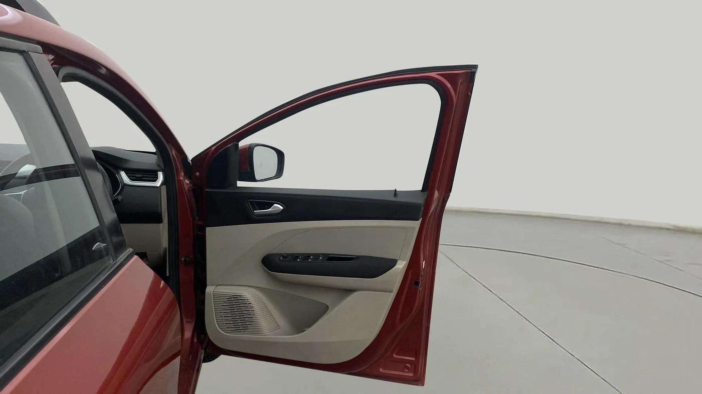 2019 Renault TRIBER RXZ, Petrol, Manual, 55,367 km, RHS Front Door