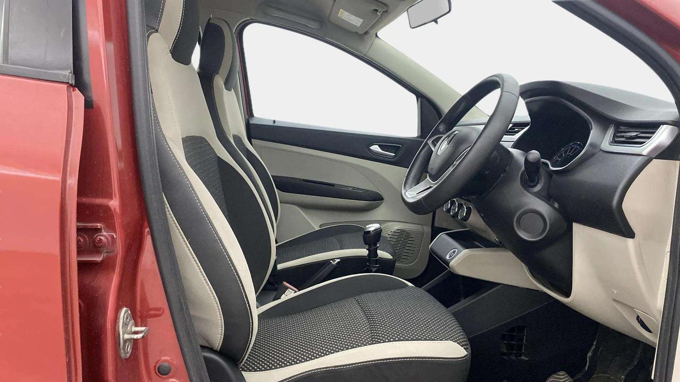 2019 Renault TRIBER RXZ, Petrol, Manual, 55,367 km, Right Side Front Door Cabin