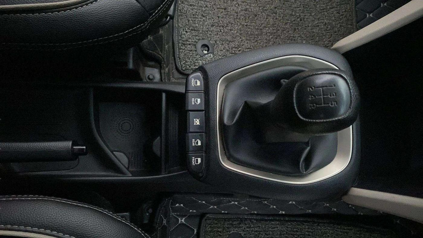 2021 Hyundai NEW SANTRO SPORTZ MT, Petrol, Manual, 6,423 km, Gear Lever