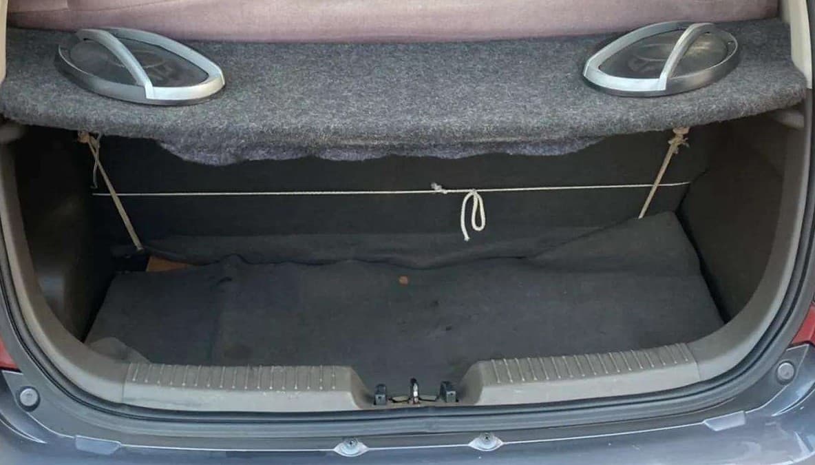 2013 Hyundai i10 SPORTZ 1.1, Petrol, Manual, 93,599 km, Boot Inside