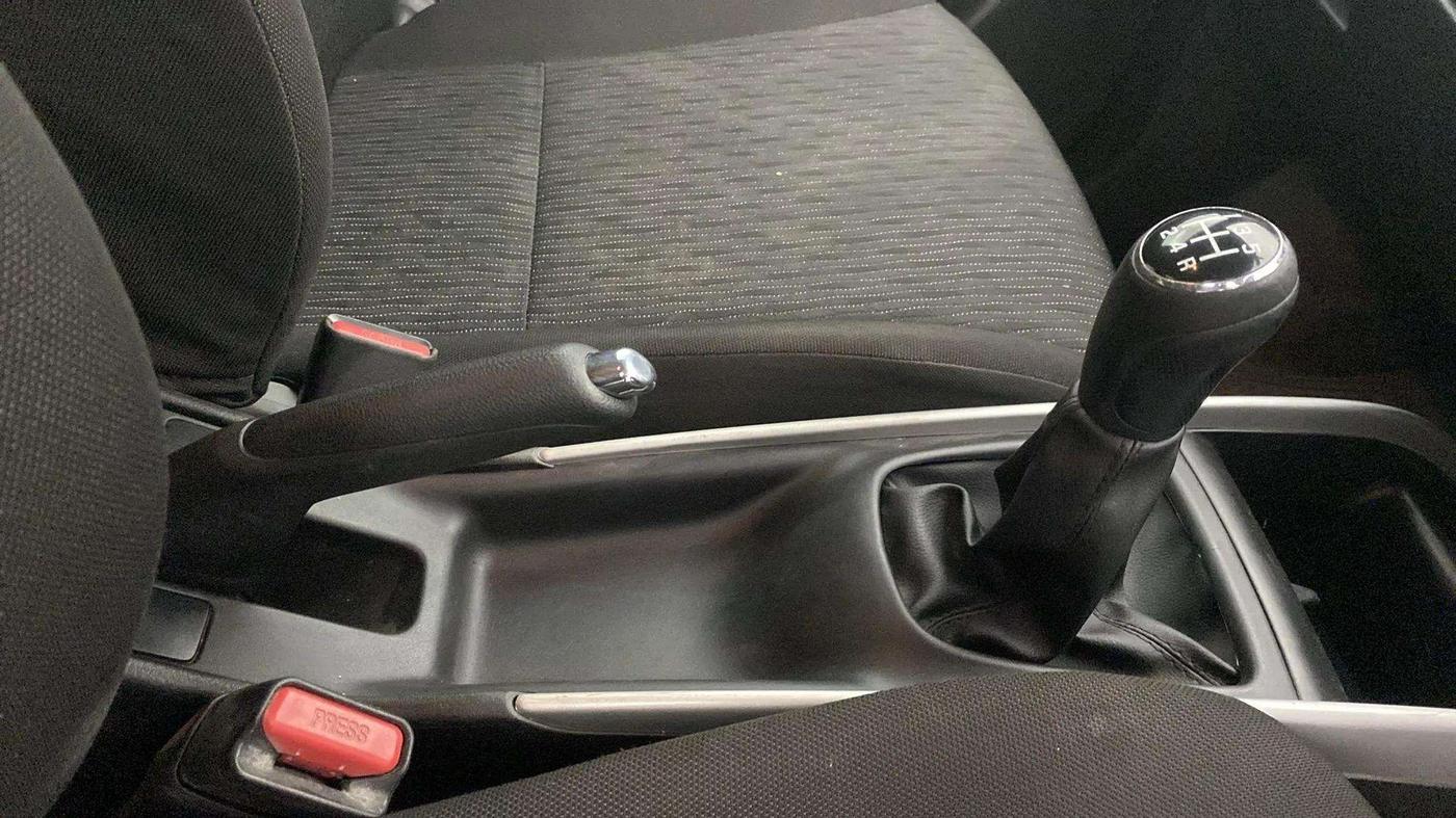 2017 Maruti Baleno ALPHA PETROL 1.2, Petrol, Manual, 71,354 km, Gear Lever