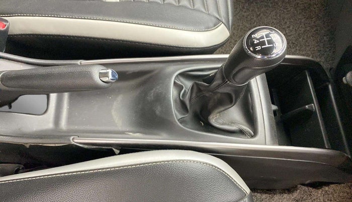 2019 Maruti Baleno ZETA PETROL 1.2, Petrol, Manual, 33,659 km, Gear Lever