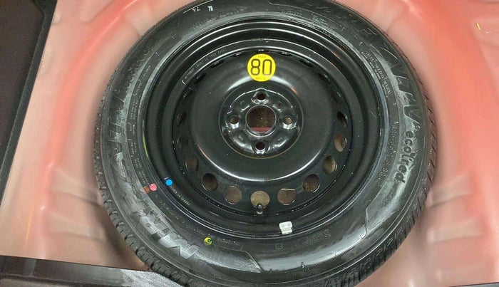2019 Maruti Baleno ZETA PETROL 1.2, Petrol, Manual, 33,659 km, Dicky (Boot door) - Tool missing