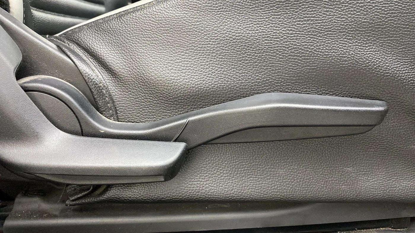 2019 Maruti Baleno ZETA PETROL 1.2, Petrol, Manual, 33,659 km, Driver Side Adjustment Panel