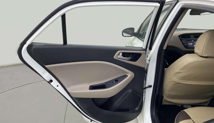 2019 Hyundai Elite i20 ASTA (O) CVT, Petrol, Automatic, 23,673 km, LHS Rear Door