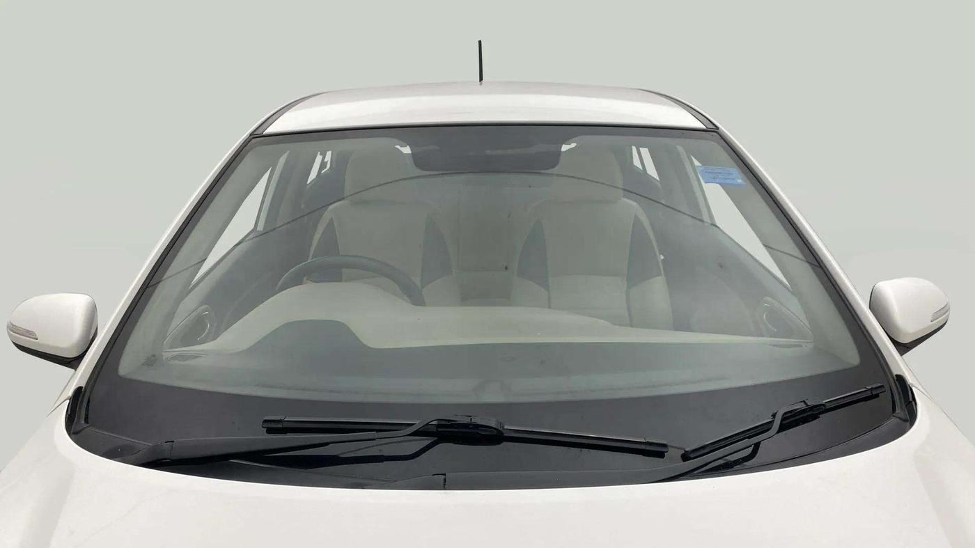 2019 Hyundai Elite i20 ASTA (O) CVT, Petrol, Automatic, 23,673 km, Front Windshield