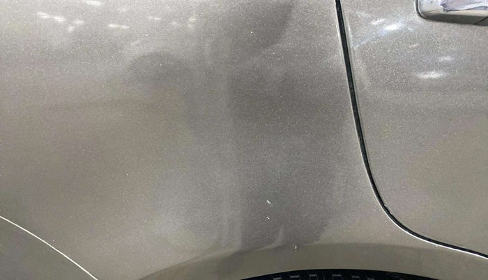 2016 Maruti Swift Dzire VXI, Petrol, Manual, 32,941 km, Right quarter panel - Paint has minor damage