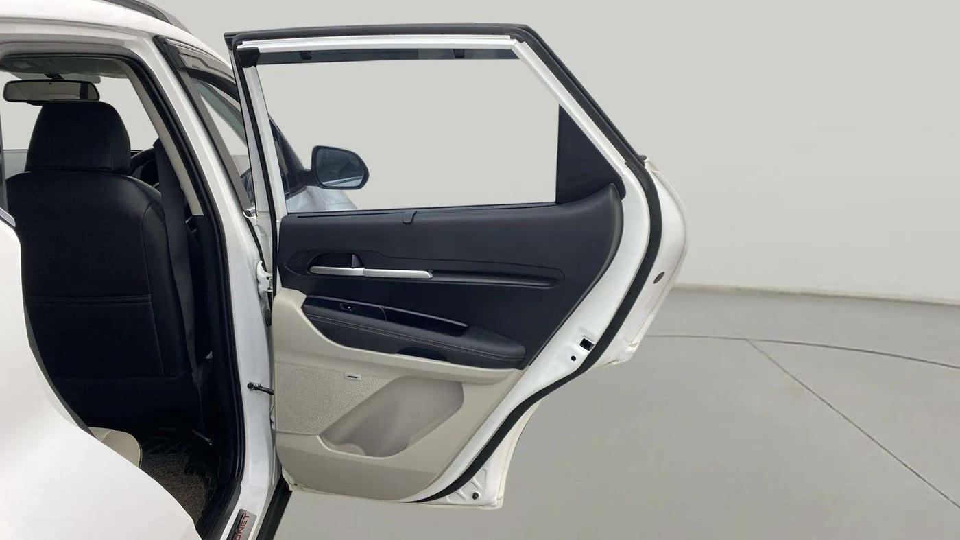 2022 KIA SONET HTX PLUS 1.5, Diesel, Manual, 59,463 km, RHS Rear Door