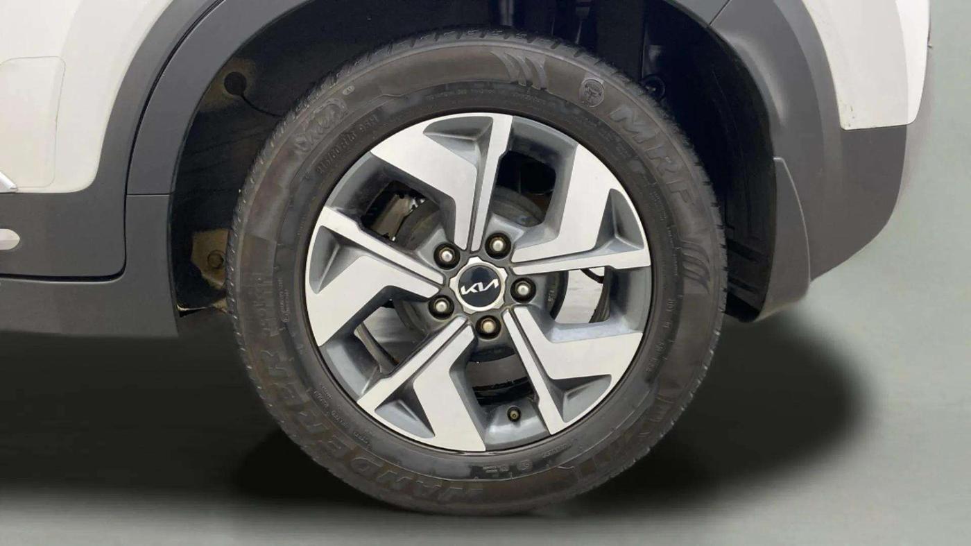 2022 KIA SONET HTX PLUS 1.5, Diesel, Manual, 59,463 km, Left Rear Wheel