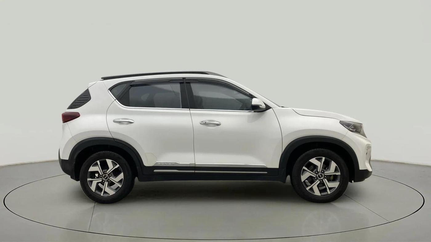 2022 KIA SONET HTX PLUS 1.5, Diesel, Manual, 59,463 km, Right Side View